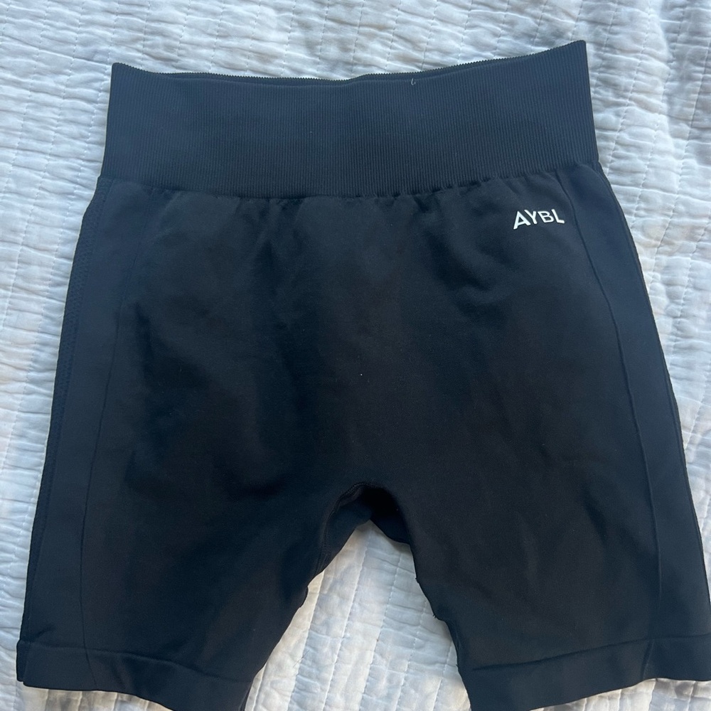 AYBL black Seamless Biker shorts, Size M